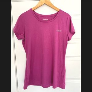 Reebok women’s light cotton training tee shirt.